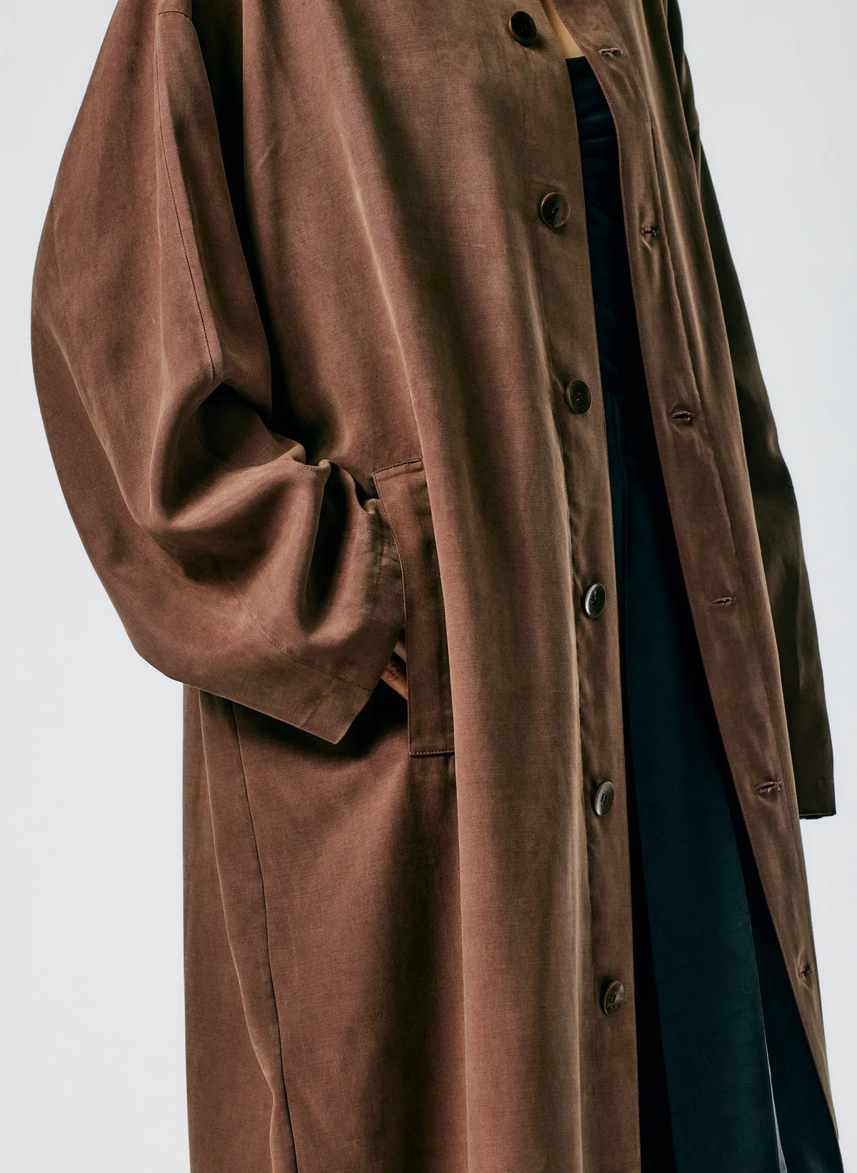 Lancaster Lyocell Oversized Fluid Labcoat