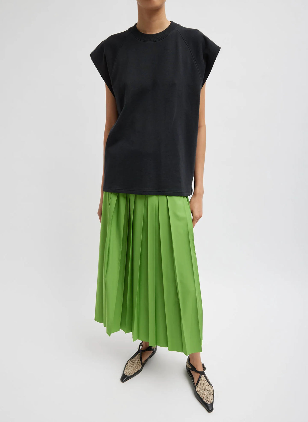 Nylon Pleated Pull On Skirt