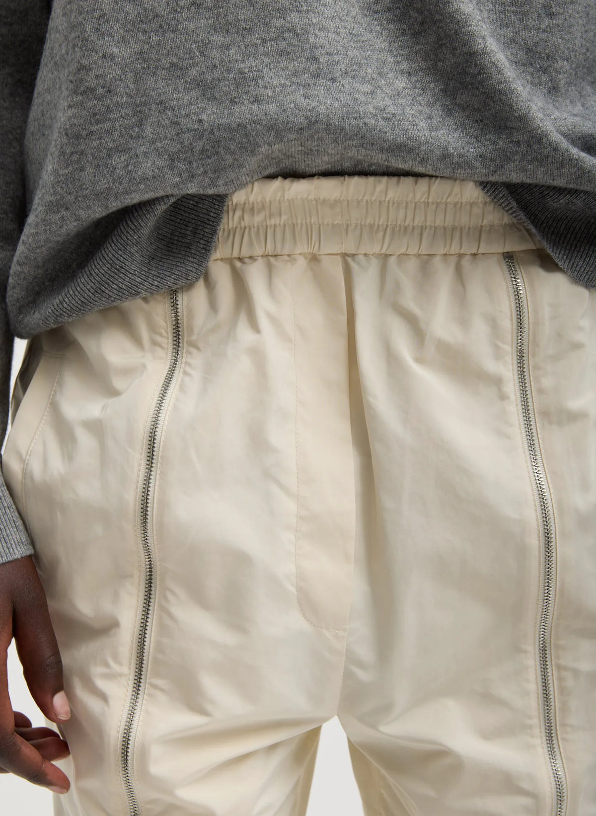 Nylon Zipper Jogger