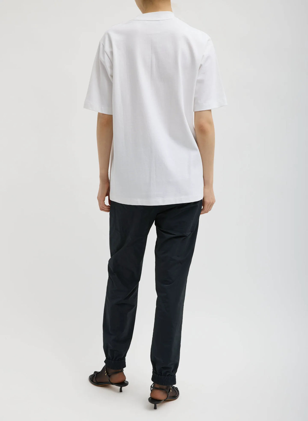 Perfect Unisex T-Shirt "Untitled"