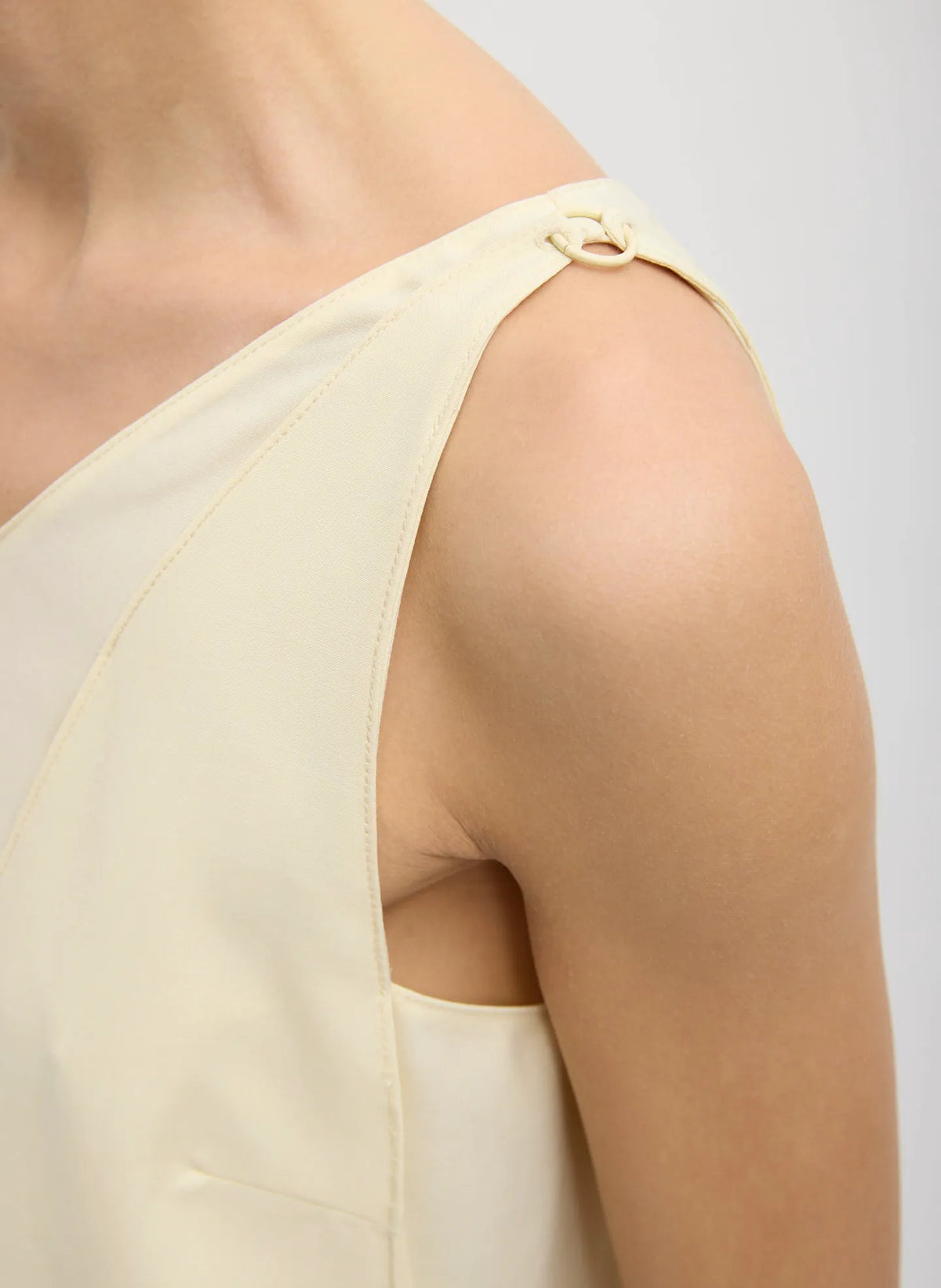 Tropical Wool Sleeveless Paneled Tunic