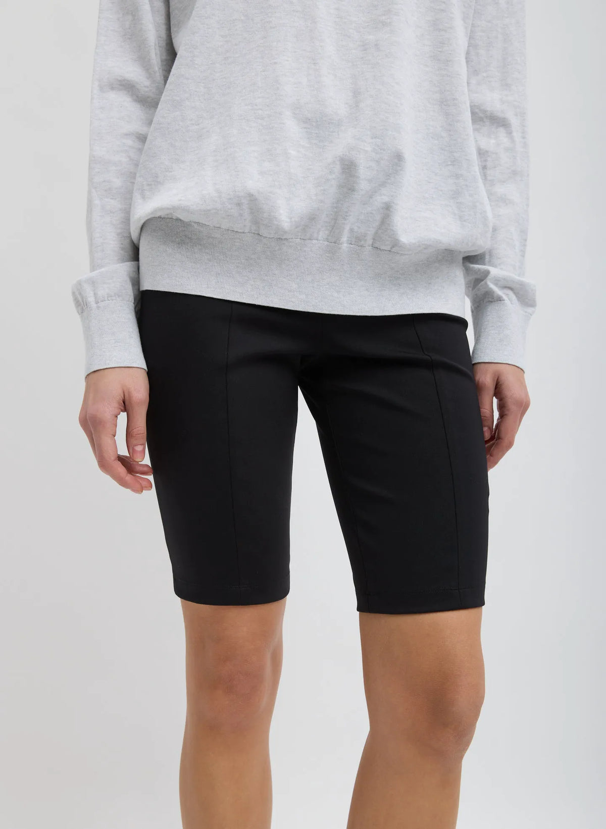 Compact Ultra Stretch Short