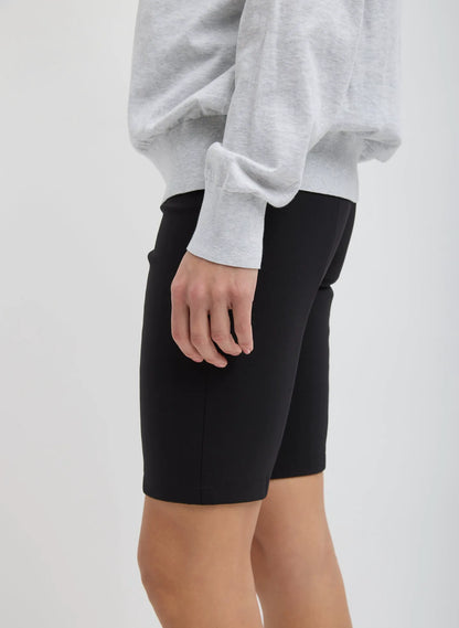 Compact Ultra Stretch Short