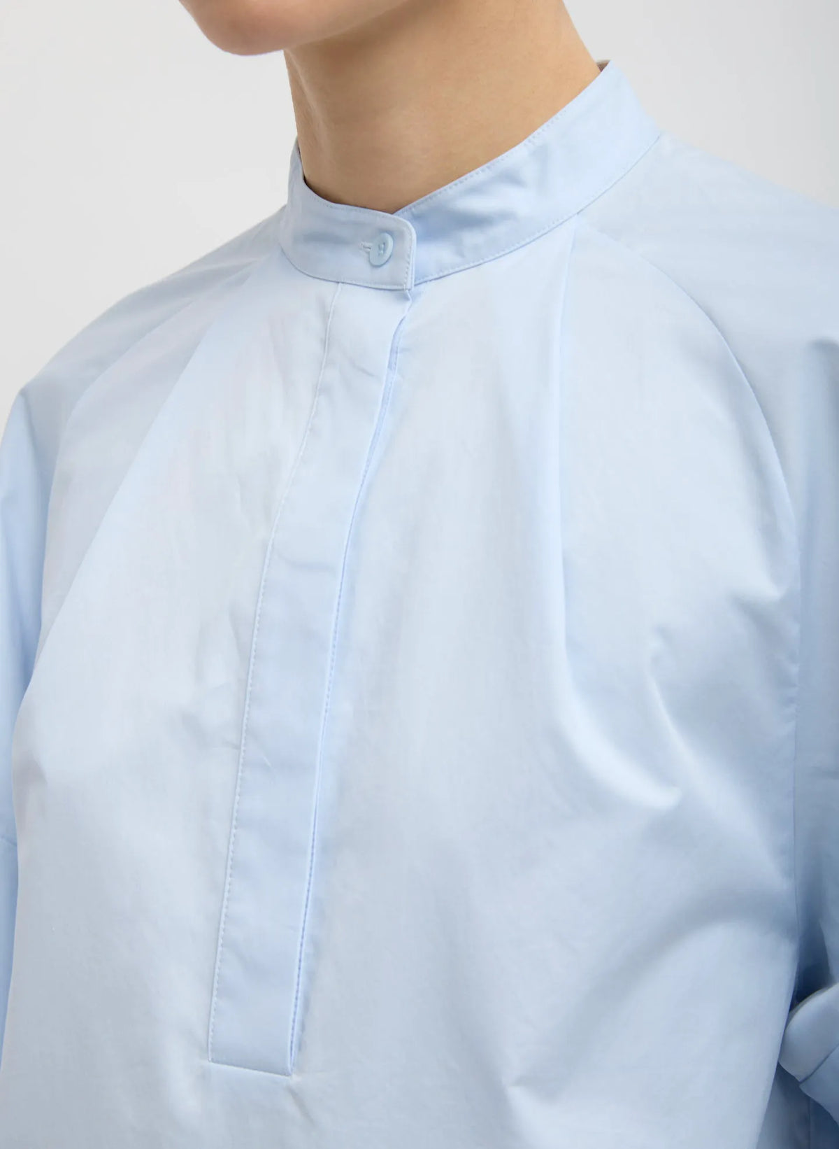 Eco Poplin Raglan Tucked Short Sleeve Shirt