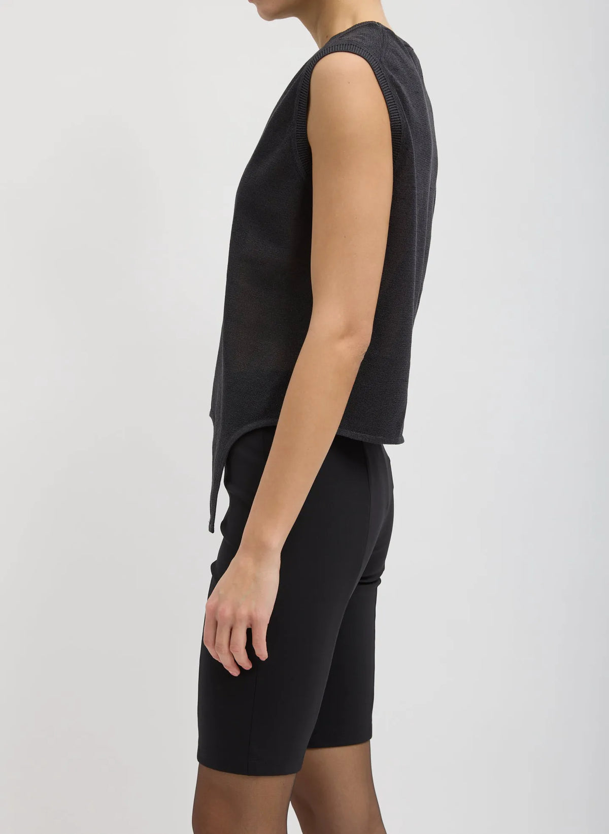 Crispy Sleeveless Sweater
