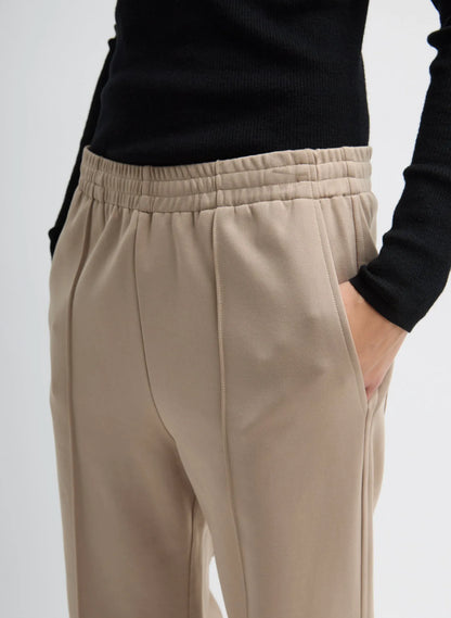 Active Knit Scottie Jogger