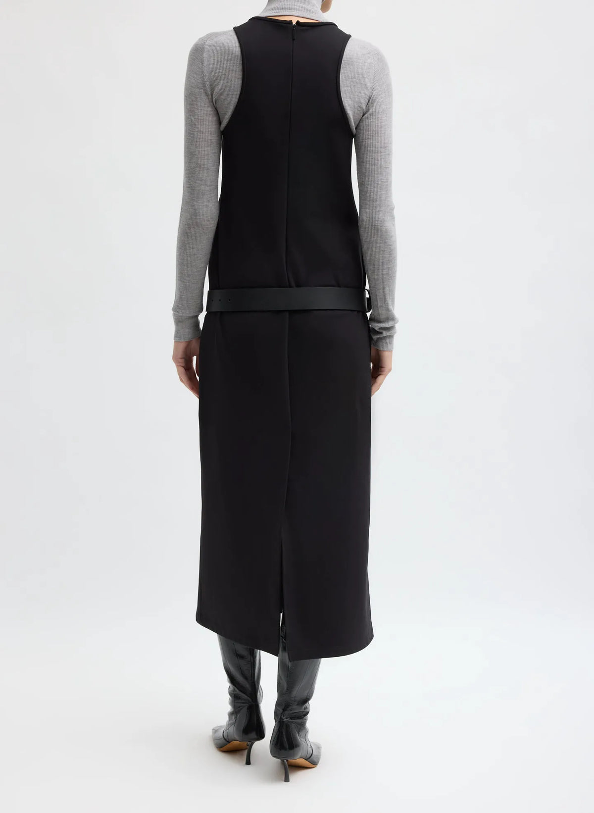Compact Ultra Stretch Knit Sleeveless Dress