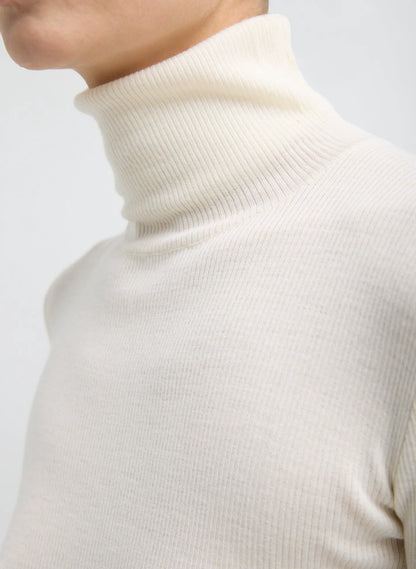 Featherweight Ribbed Sweater Turtleneck Pullover