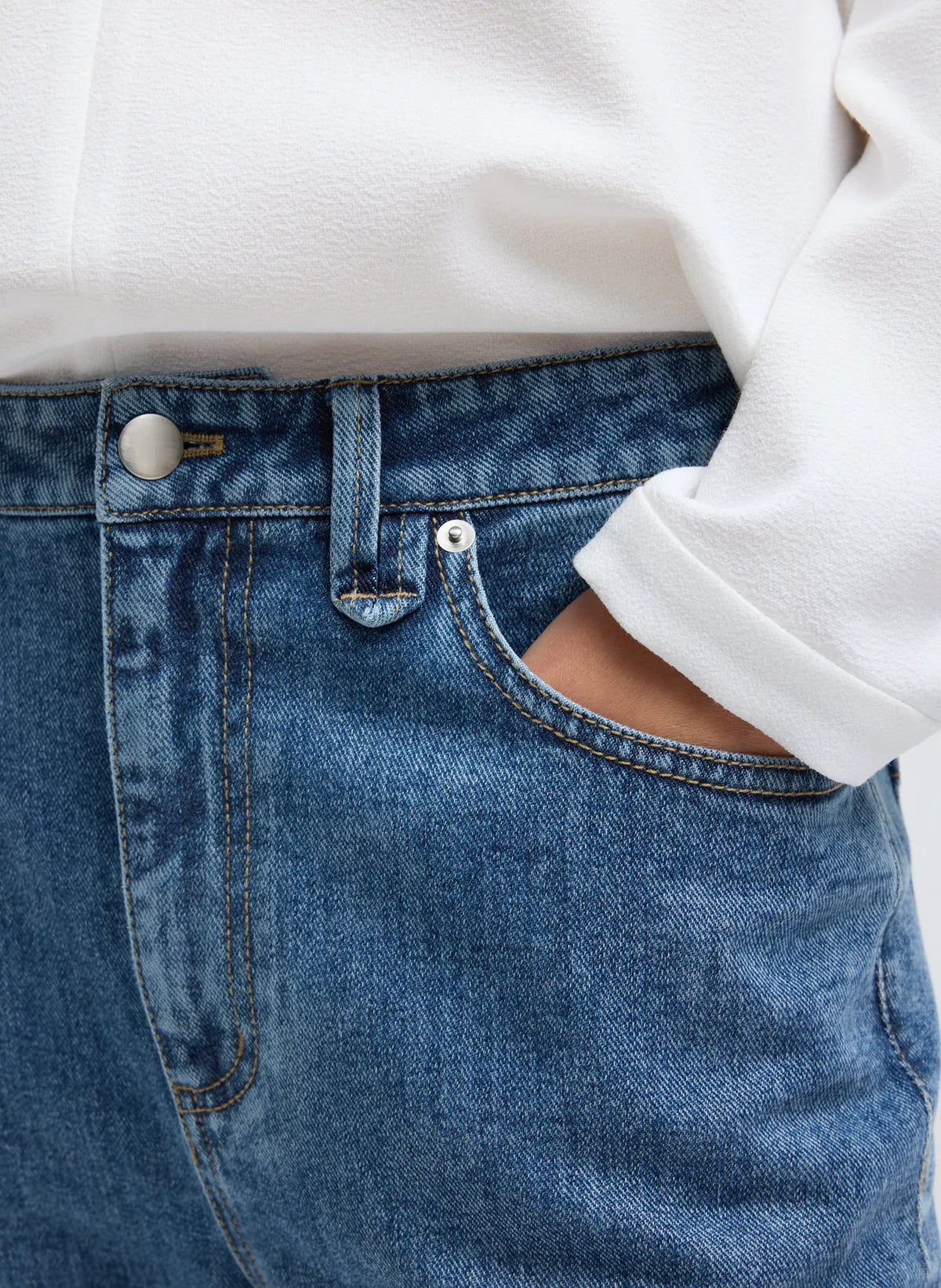 Classic Wash Denim Willem Jean