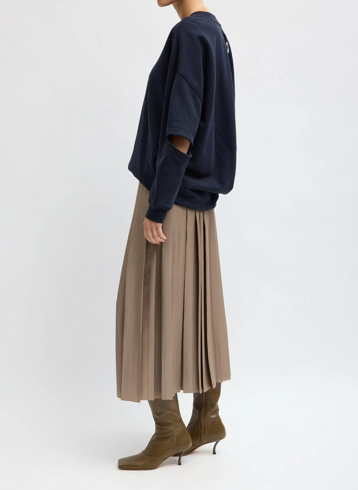 Feather Weight Pleated Pull On Skirt