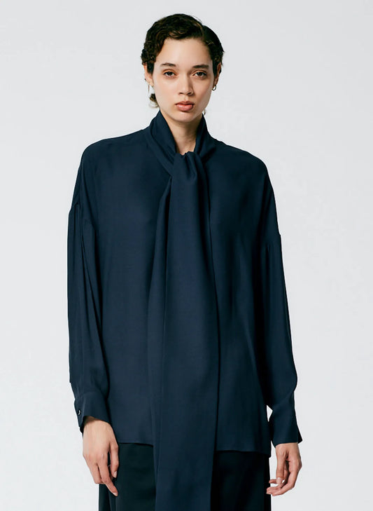 Feather Weight Eco Crepe Davenport Sculpted Shirt