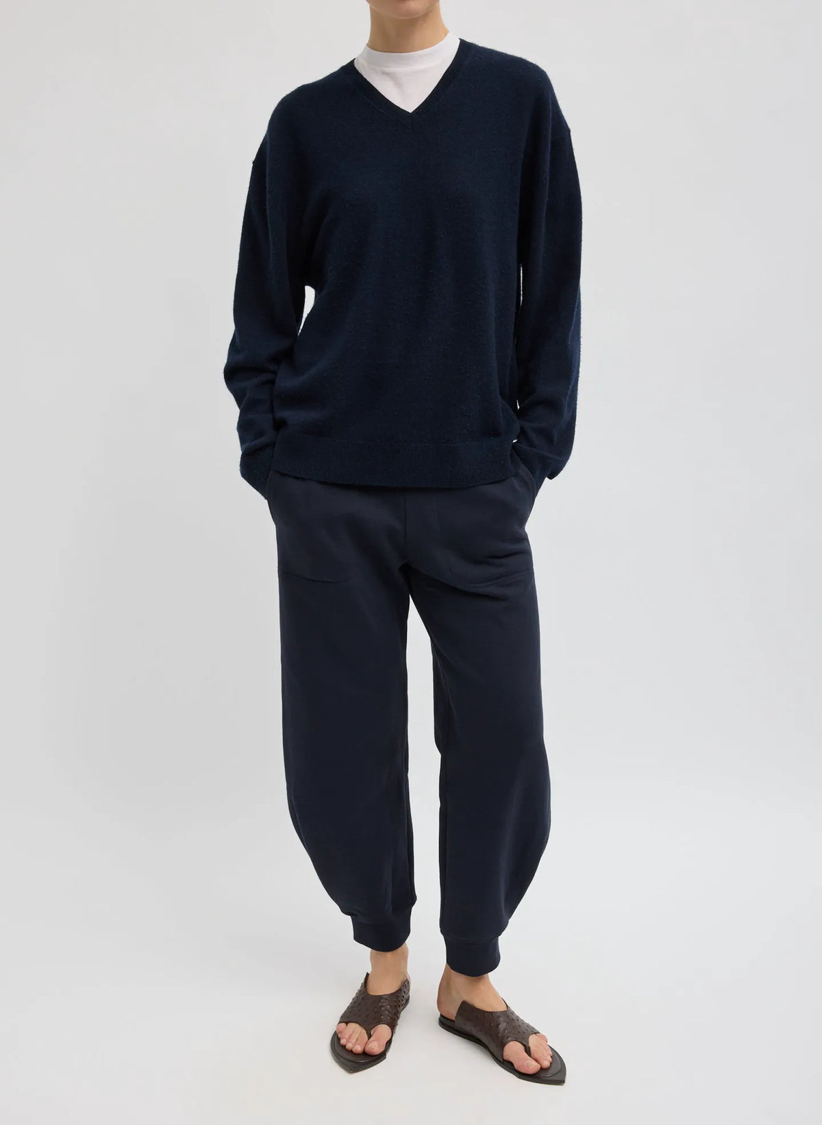 Washable Cashmere Easy V-Neck Sweater