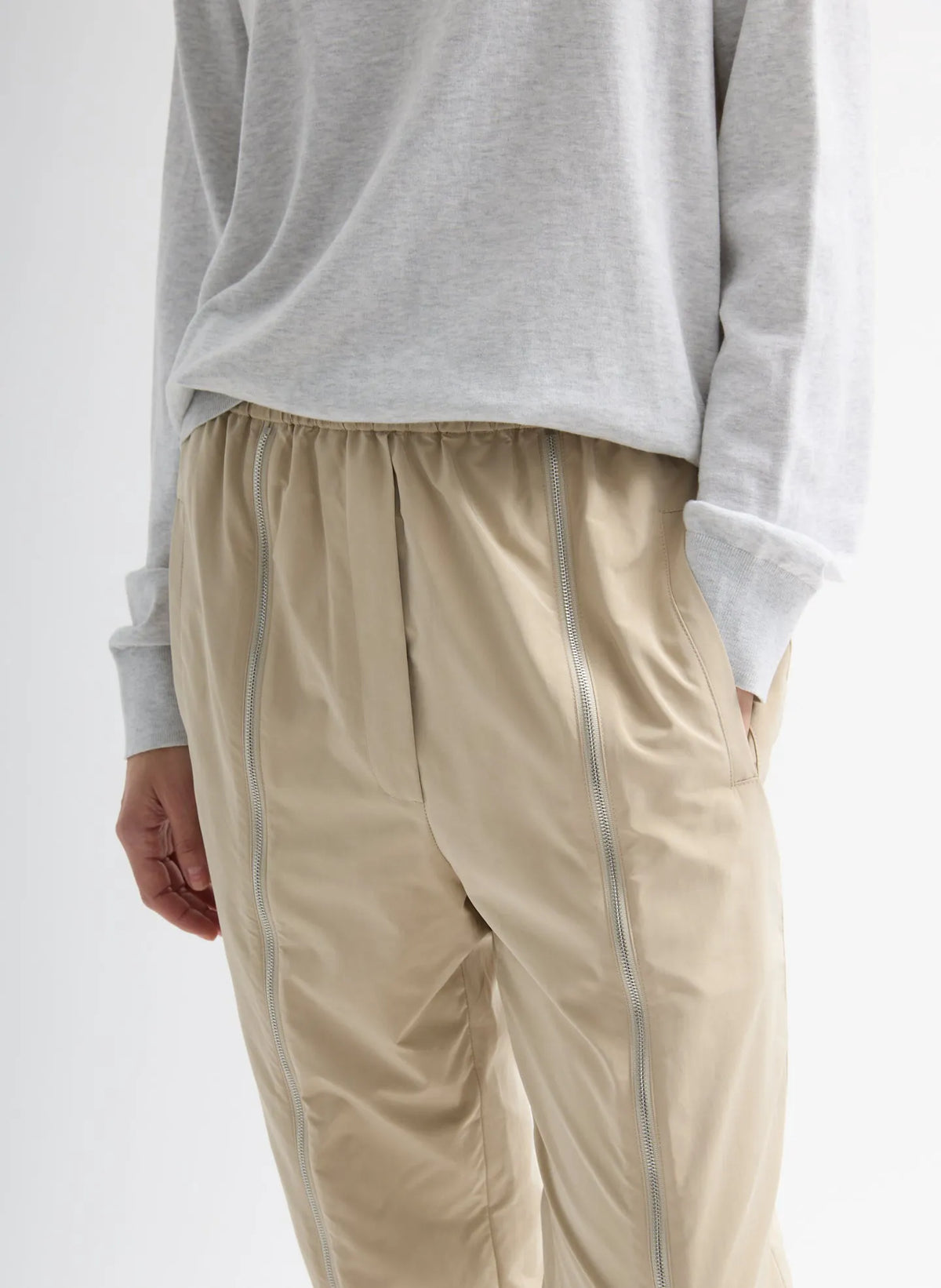 Nylon Zipper Jogger