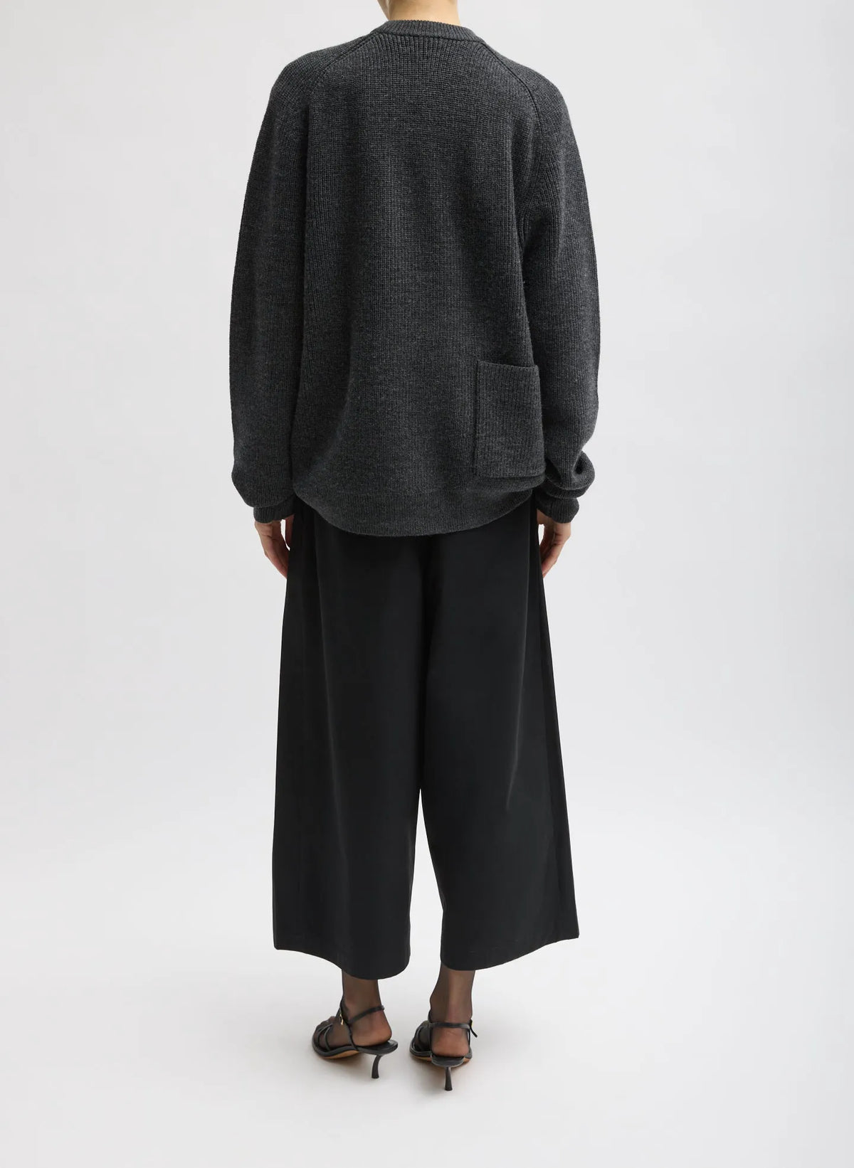 Bio Twill Triple Pleat Cropped Pant