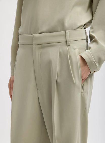 Relaxed Suiting Derrick Men's Trouser