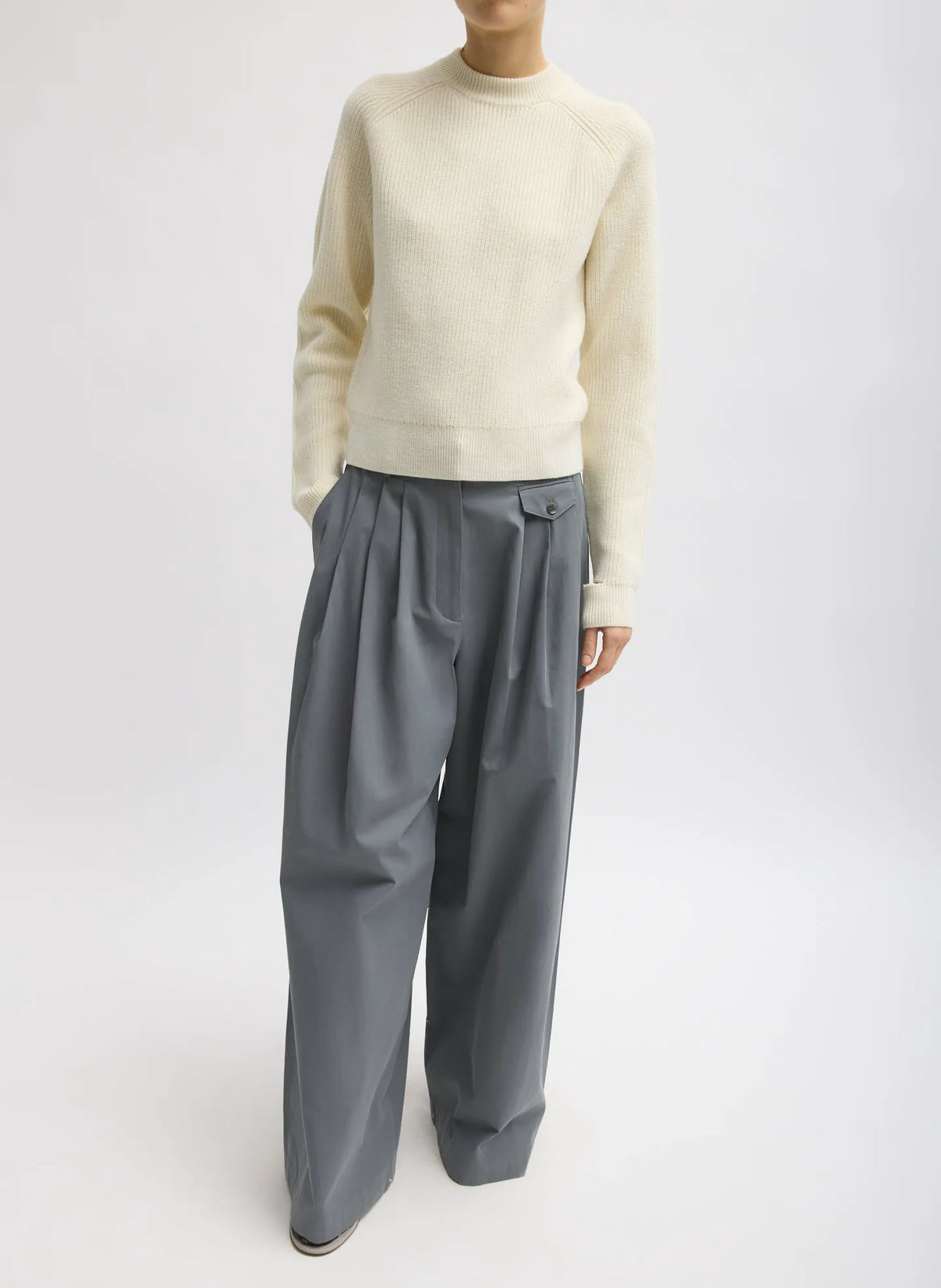 Cardigan Stitch Wool Shrunken Crewneck Pullover