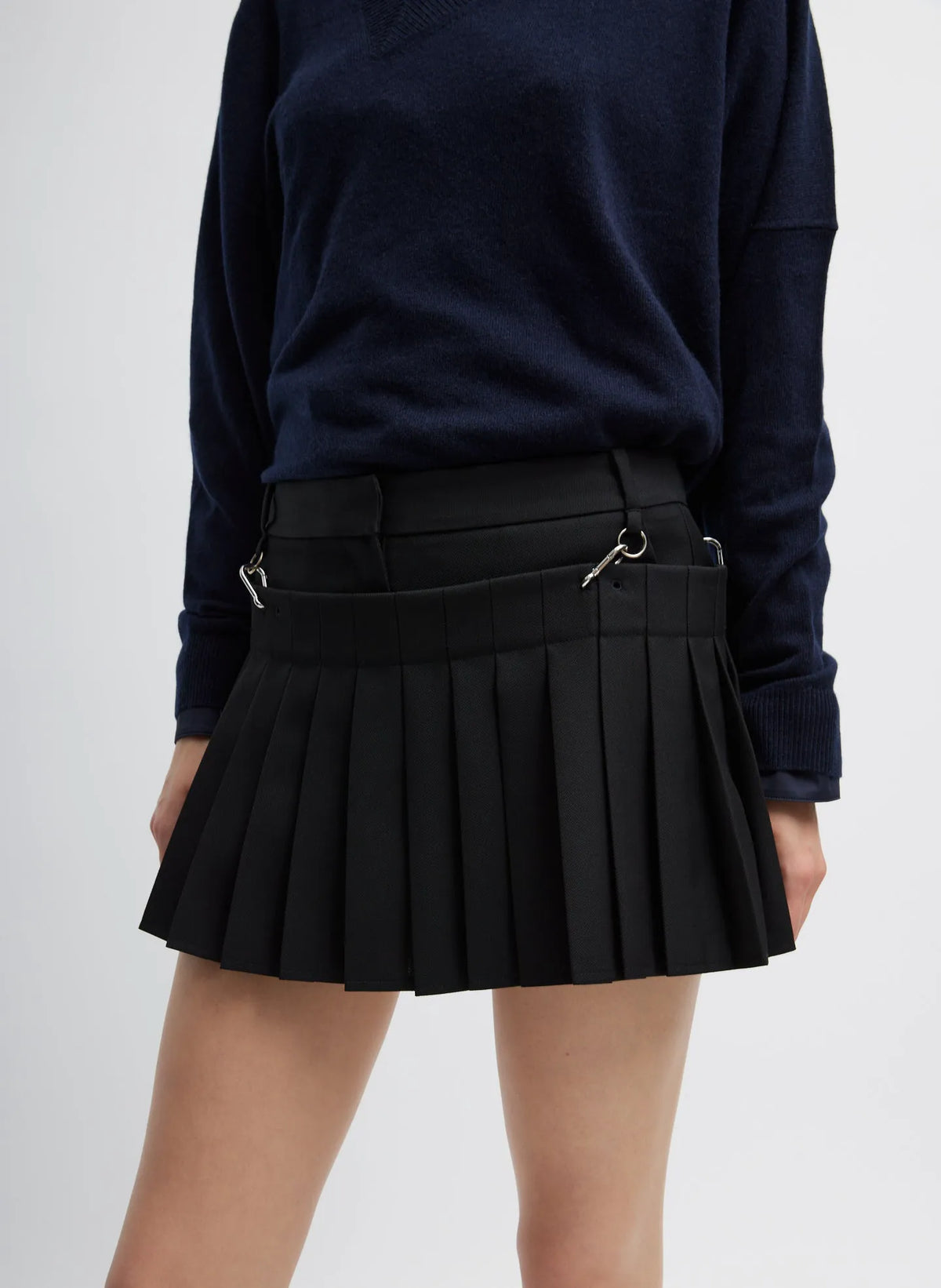 Grain De Poudre Convertible Pleated Short