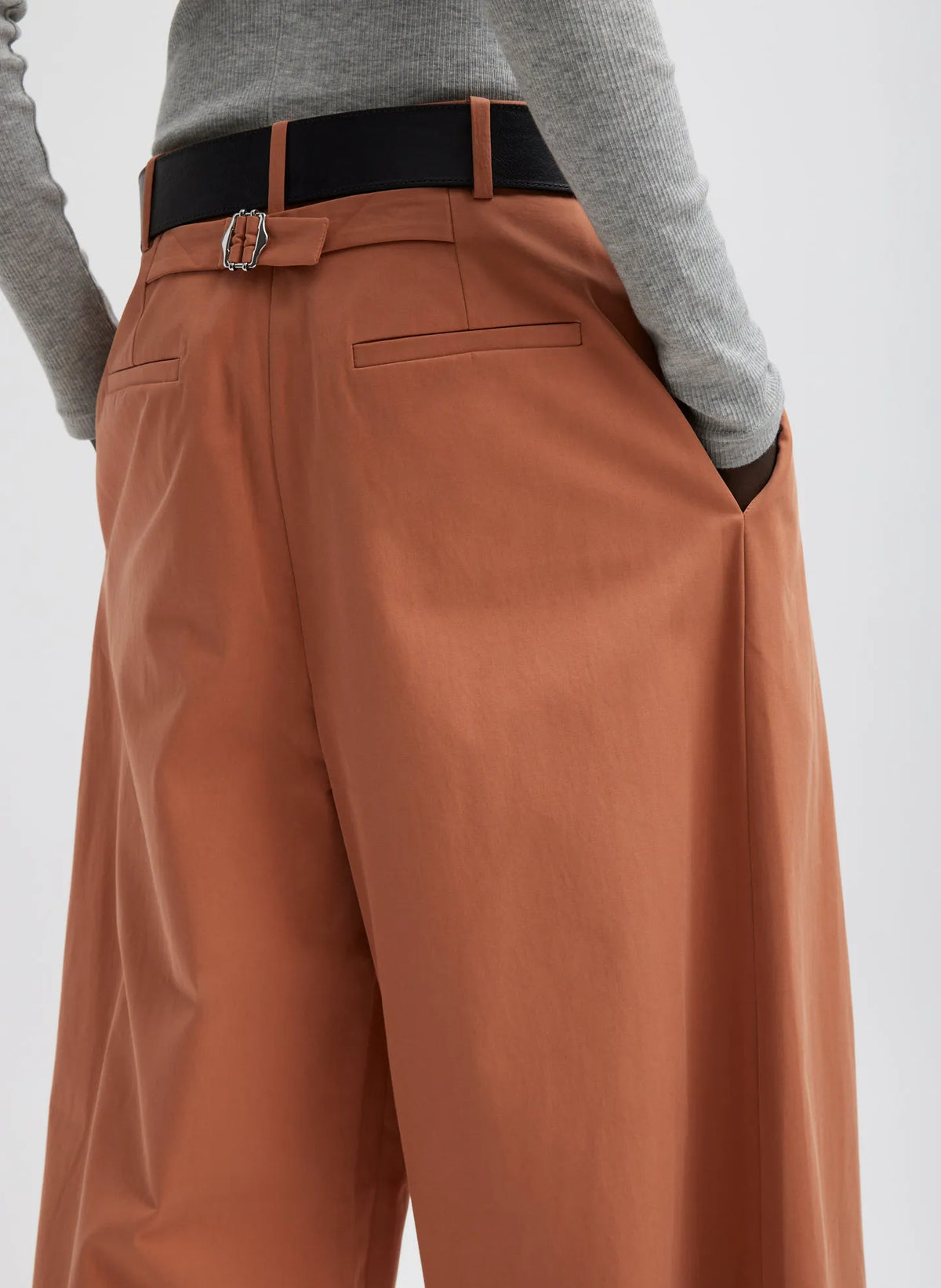 Bio Twill Triple Pleat Pant