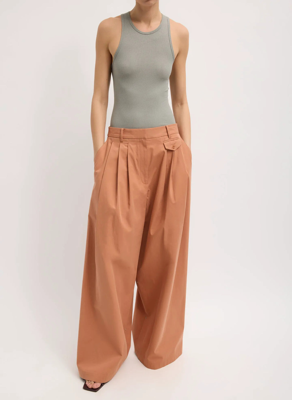 Bio Twill Triple Pleat Pant