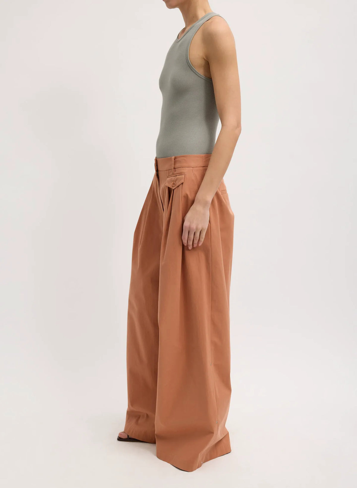 Bio Twill Triple Pleat Pant