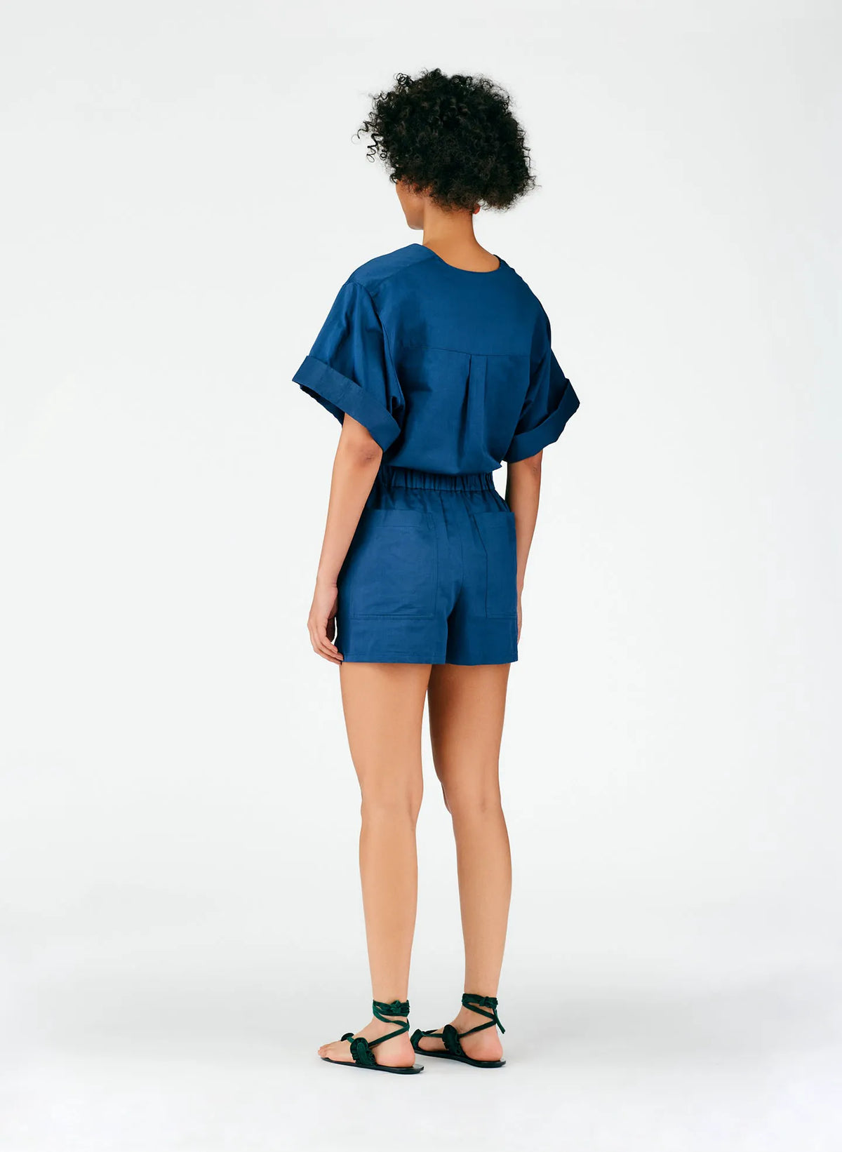 Thesus Blue