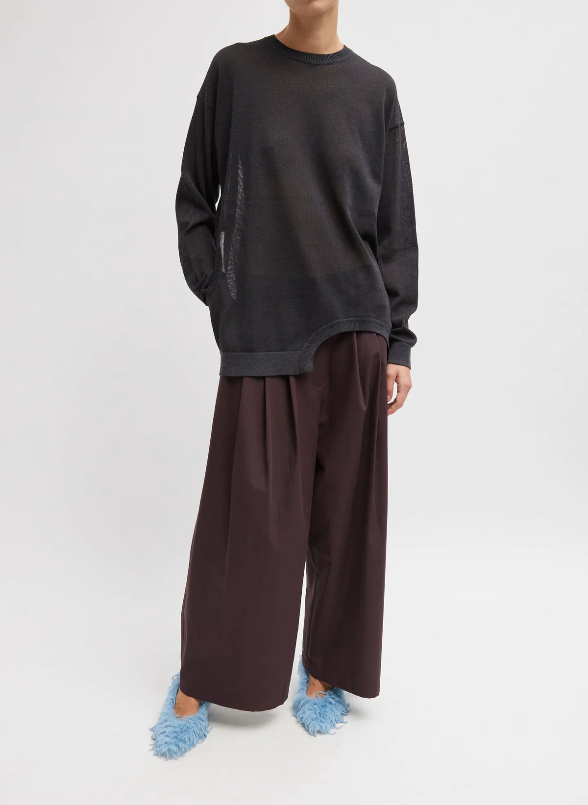 Crispy Sweater With Cut Out Detail