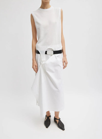 Crispy Sleeveless Sweater