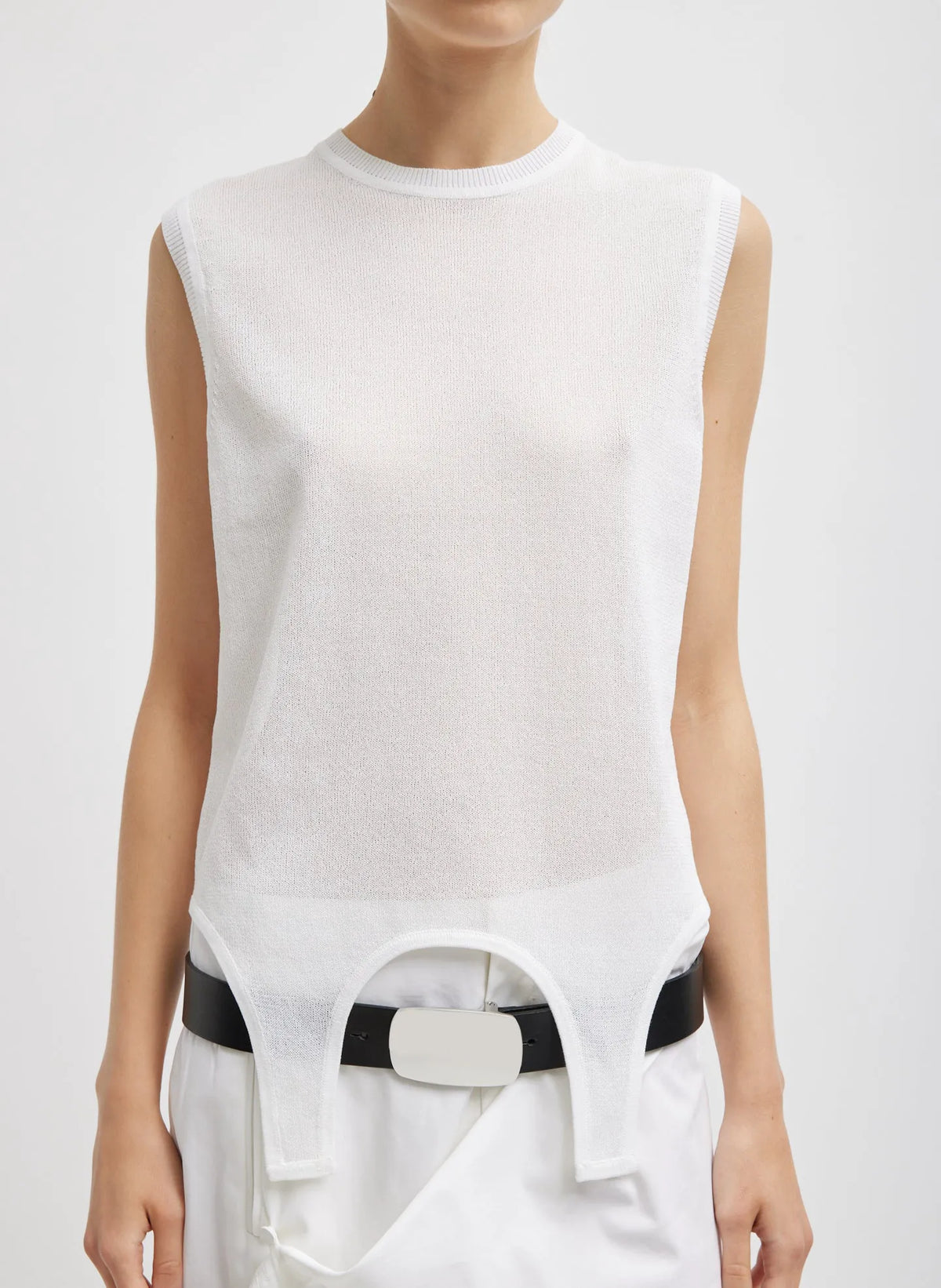Crispy Sleeveless Sweater