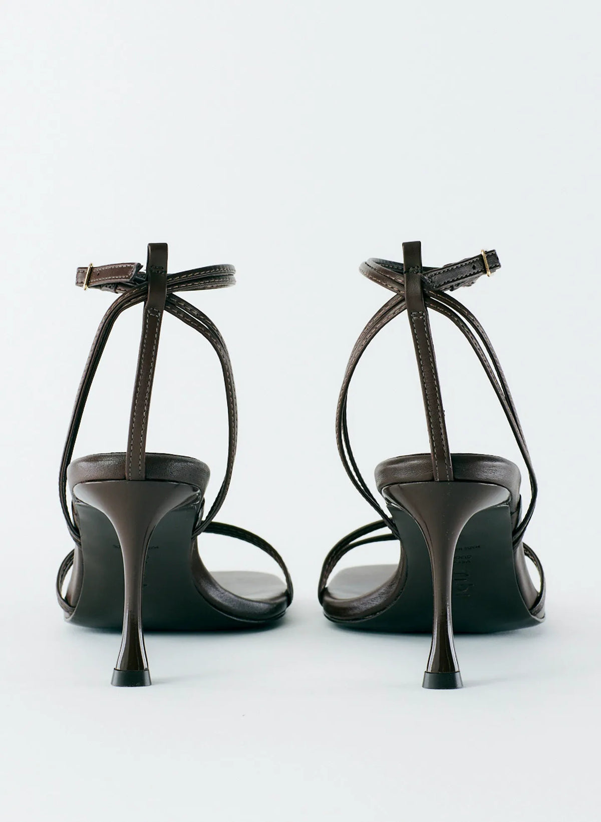 Guy Sandal