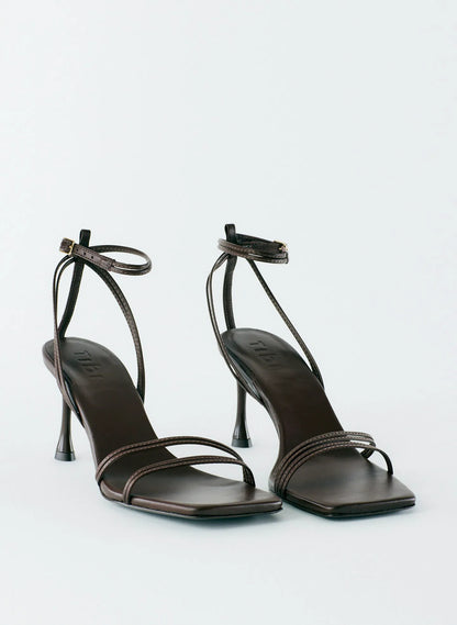 Guy Sandal