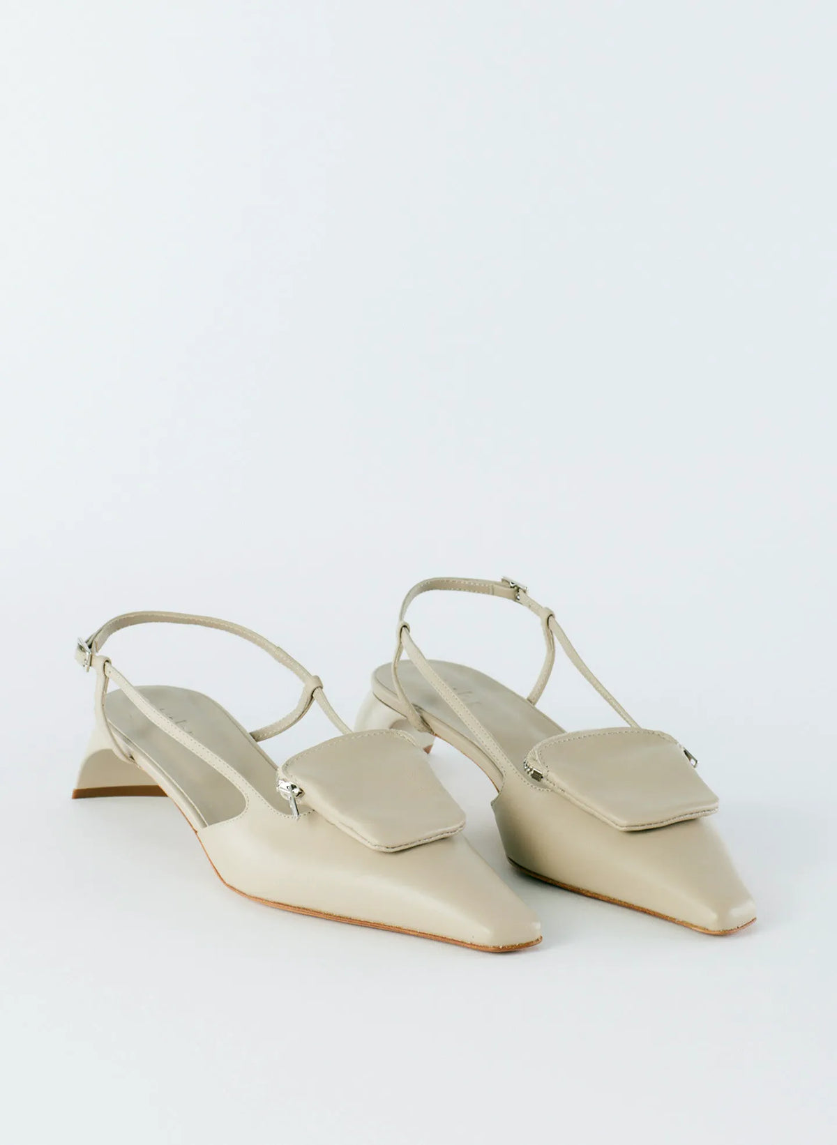 Victor Slingback