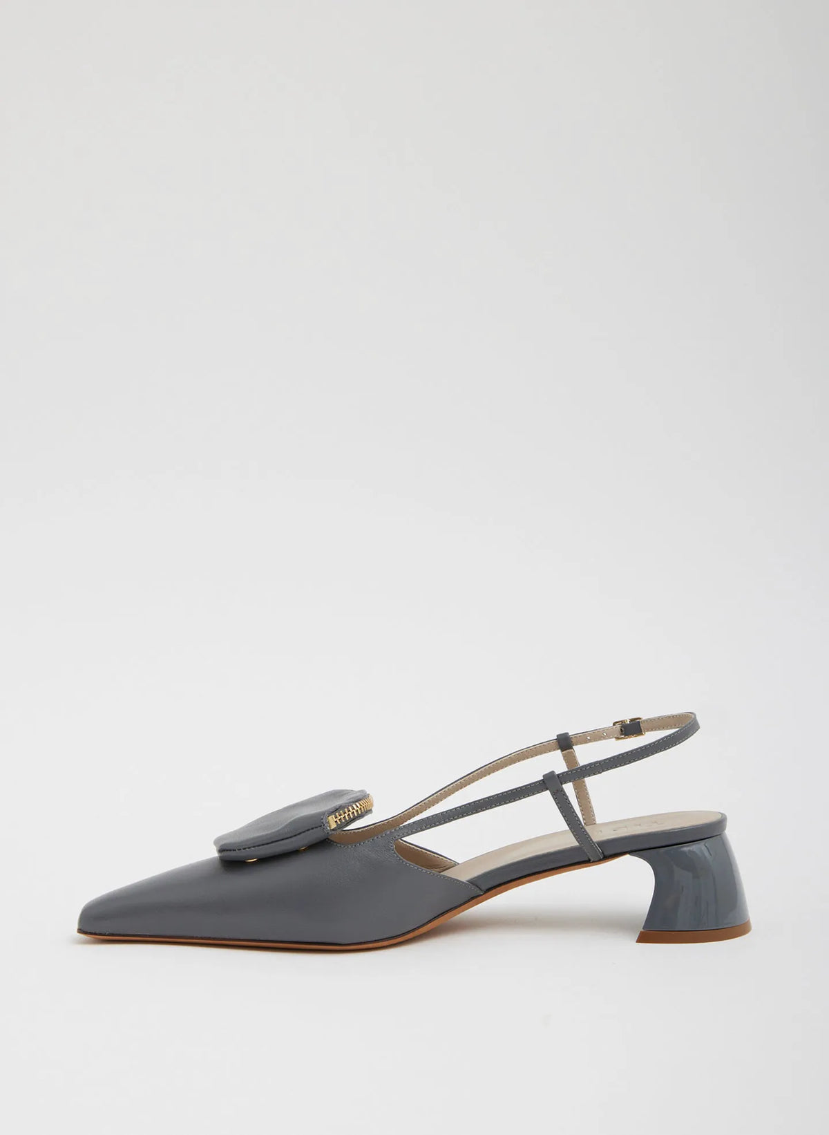 Victor Slingback