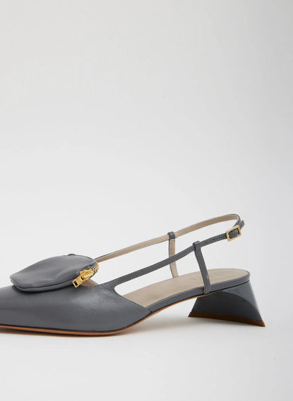 Victor Slingback