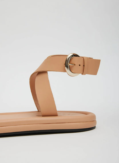 Dwayne Sandal