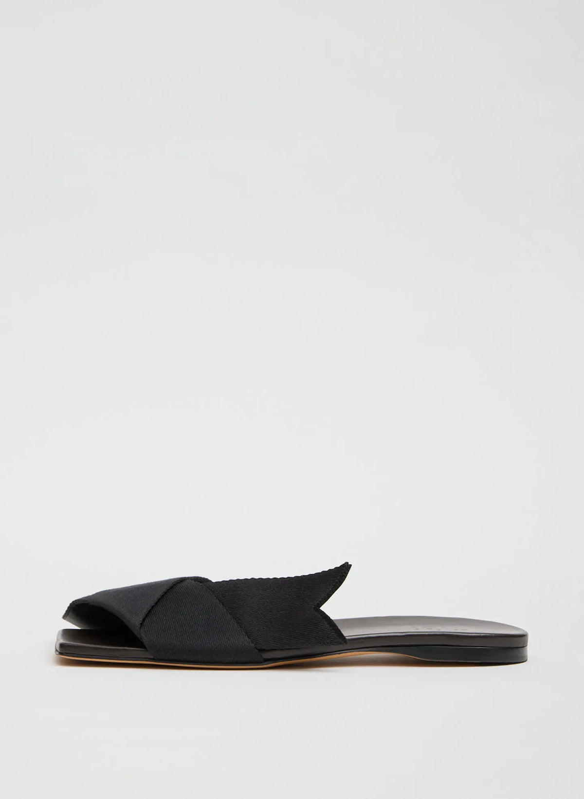 Adrien Sandal