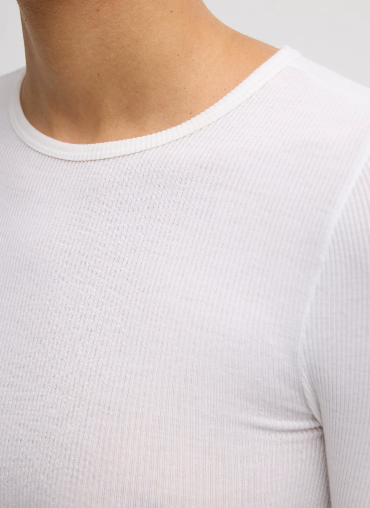 Circular Ribbed Crewneck Pullover T-Shirt