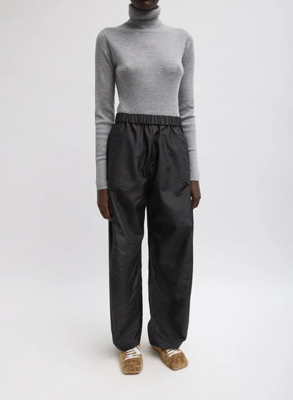 Featherweight Ribbed Sweater Turtleneck Pullover