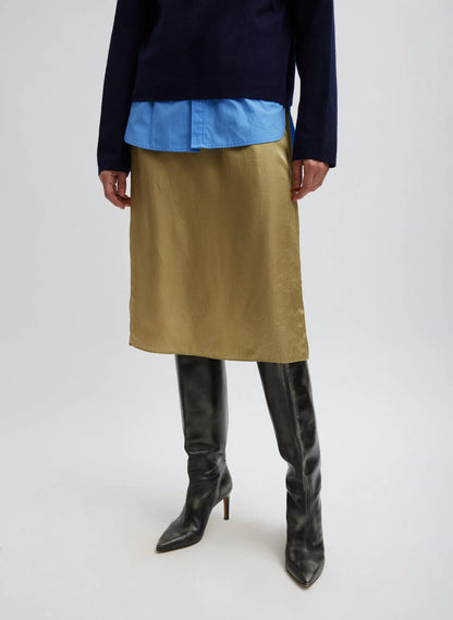 The Slip Skirt