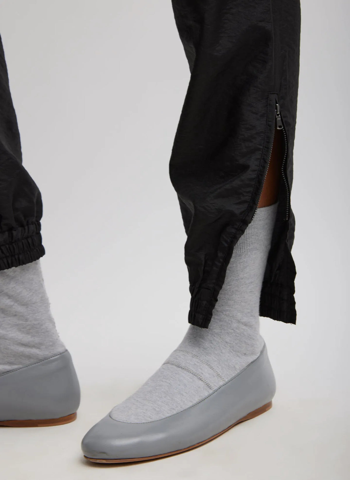 Crispy Nylon Kat Jogger