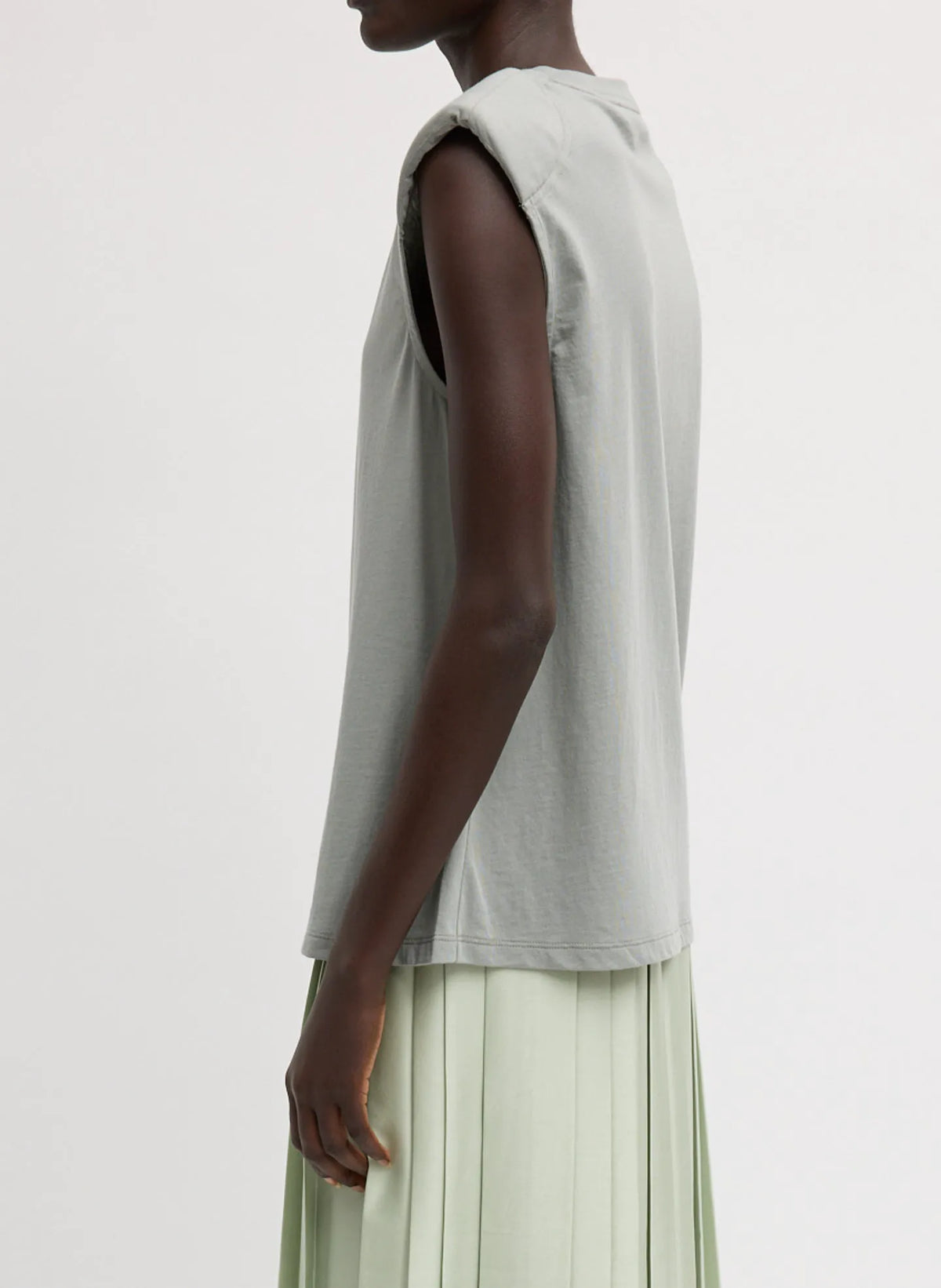 Padded Shoulder Sleeveless T-Shirt