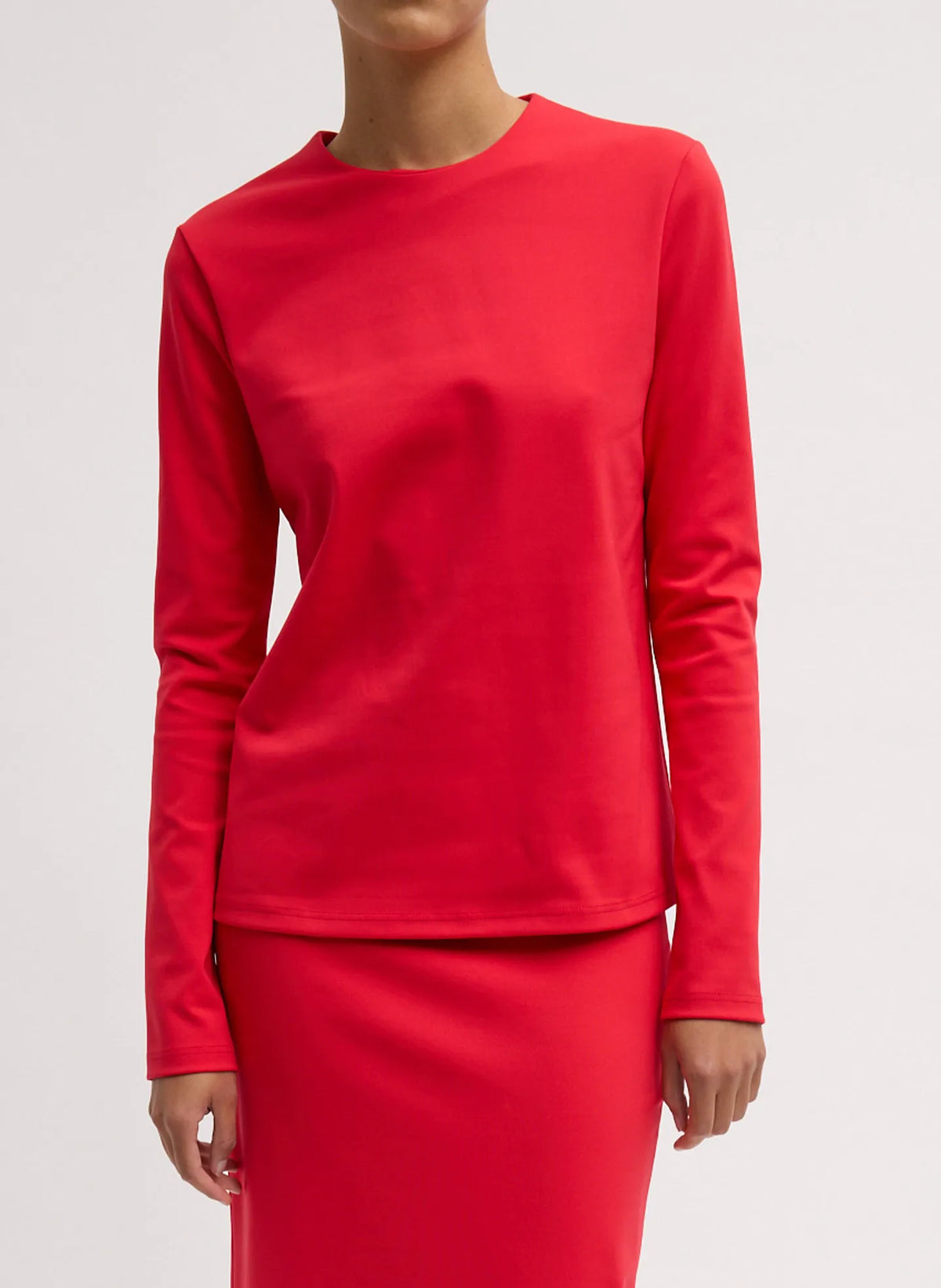 Compact Ultra Stretch Knit Long Sleeve Slim Top