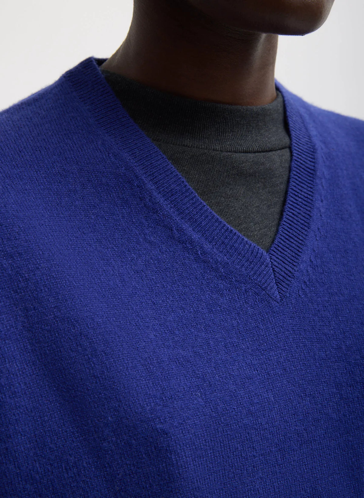 Washable Cashmere Easy V-Neck Sweater