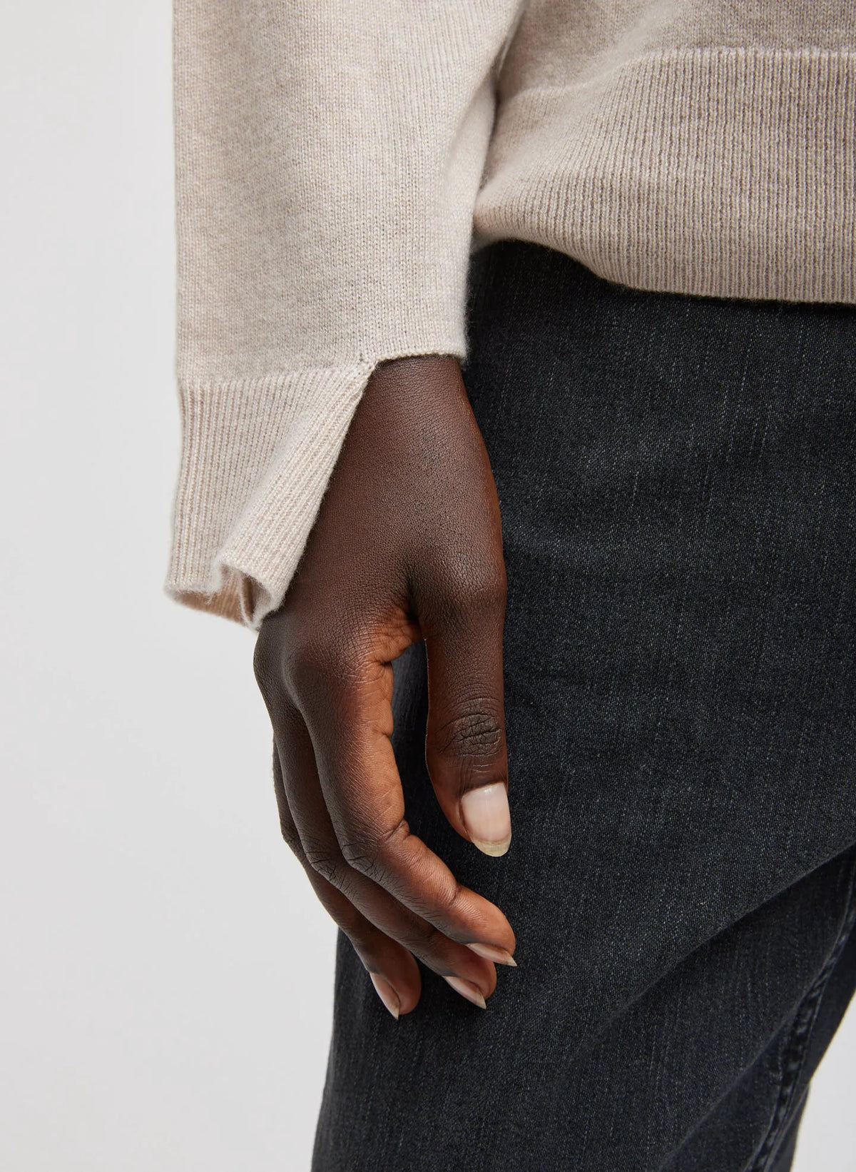 Washable Cashmere Easy V-Neck Sweater