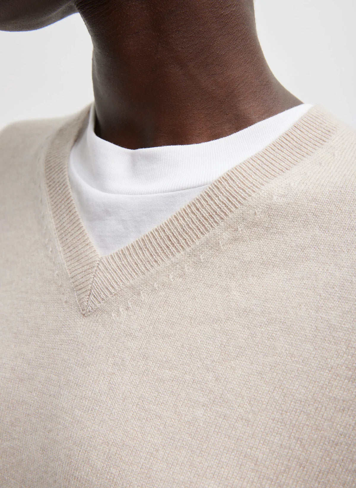 Washable Cashmere Easy V-Neck Sweater