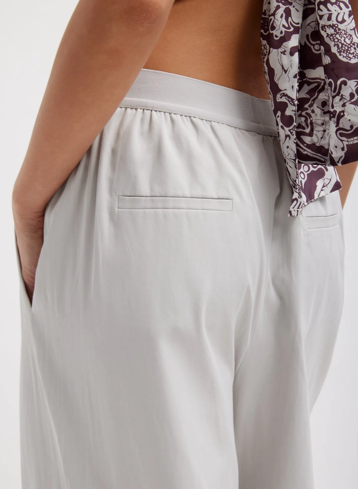 Drapey Suiting Marit Pull On Pant